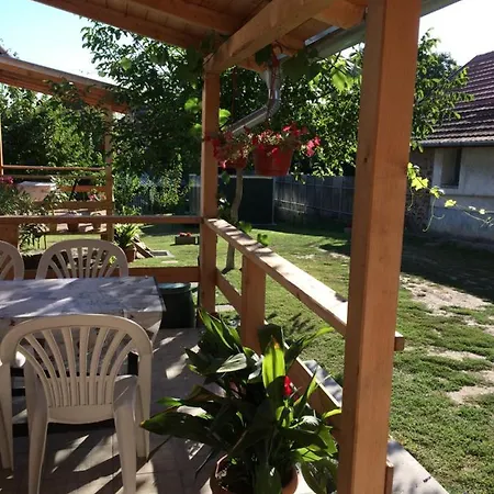 Teraszos Haz Apartament