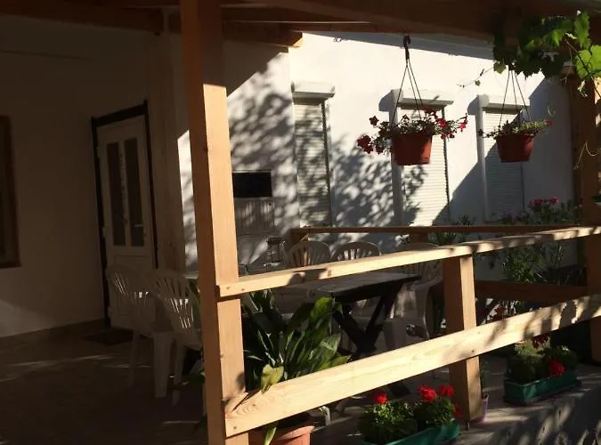 Teraszos Haz Apartament *